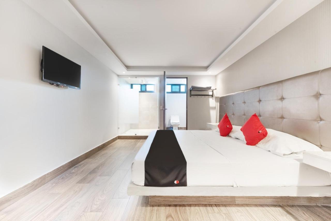 Hotel 202 מונטריי מראה חיצוני תמונה