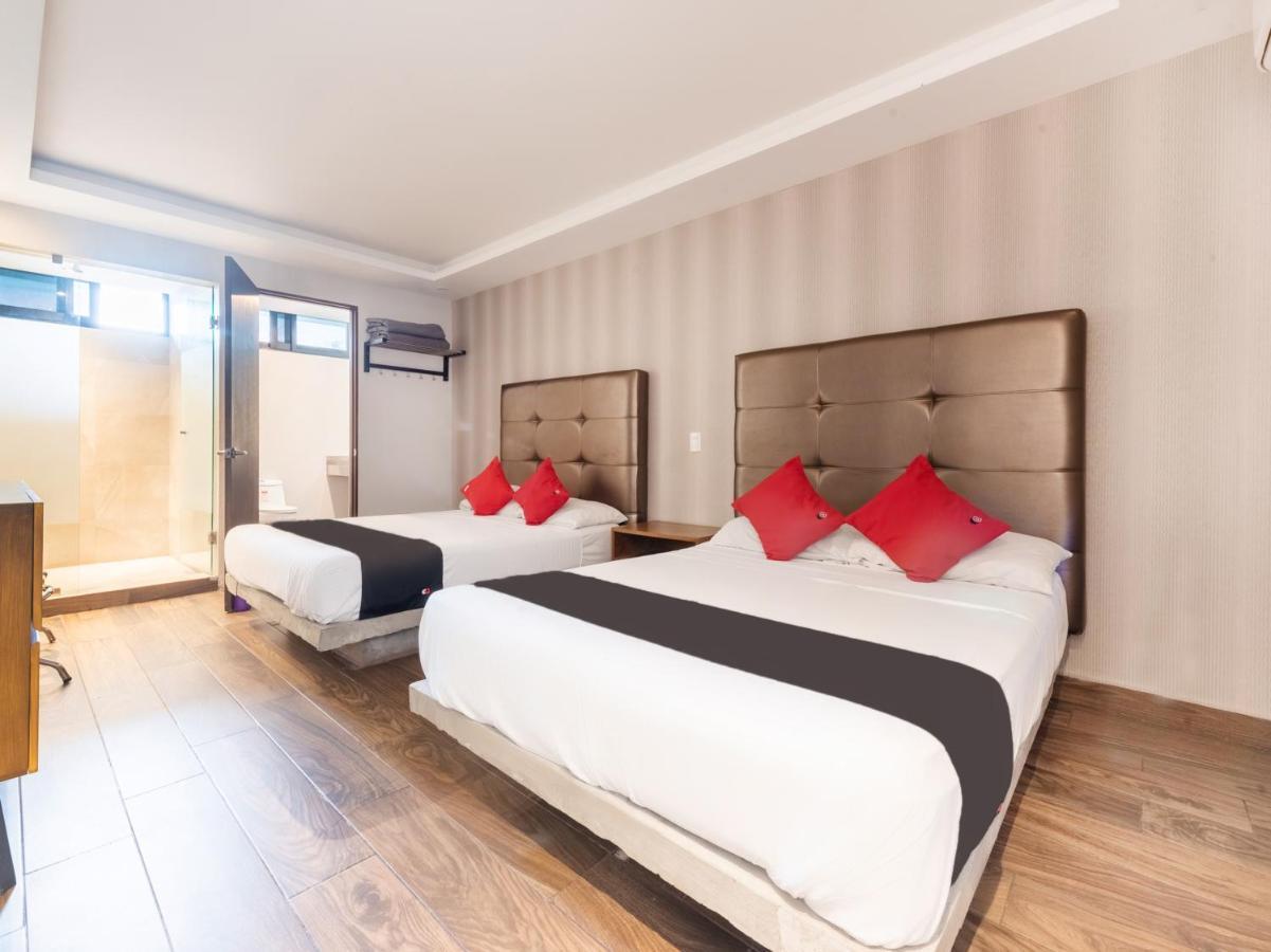 Hotel 202 מונטריי מראה חיצוני תמונה